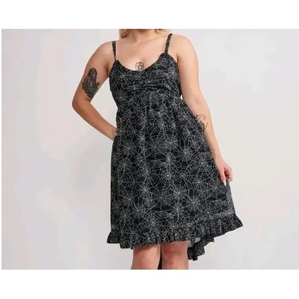 Sourpuss Womens 3X Spiderweb Print Ruffle Dress Black White Gothic Rockabilly
